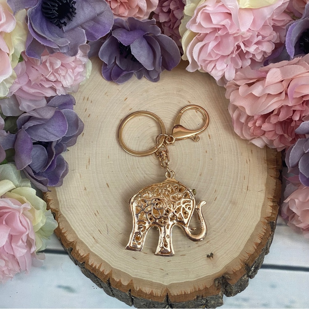 Gorgeous Ornate Pink Crystal Elephant Keychain Charm - Picture 12 of 15
